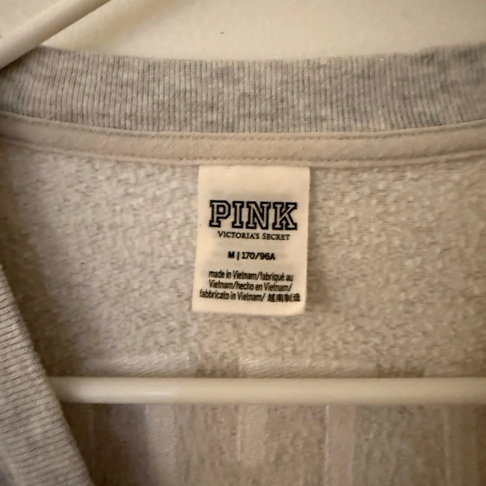 PINK Victoria's Secret Heather Gray Sweatshirt - Picture 3 of 4